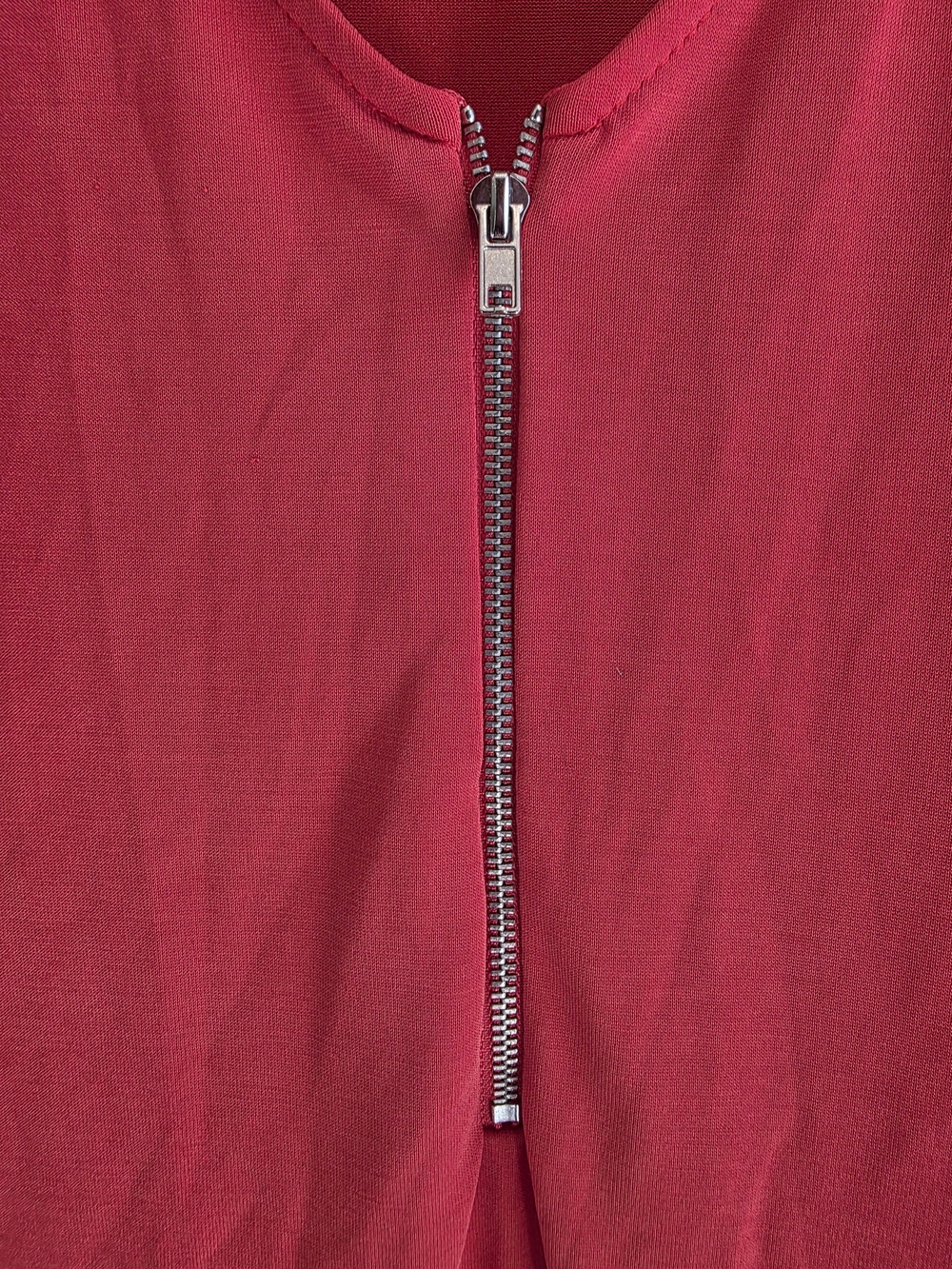 Green Envelope Coral Zip V-Neck Cap-Sleeve Top - Picture 4 of 6